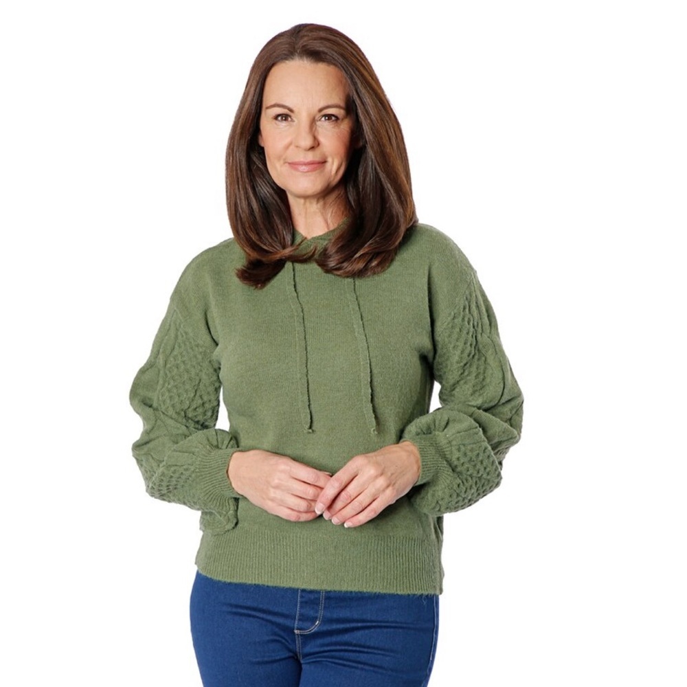 Nwt ONLY accessories knitted hooded sweater “one size”